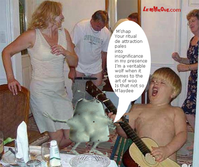 funny-picture-family-boy-singing-dad-pants-lemmeout
